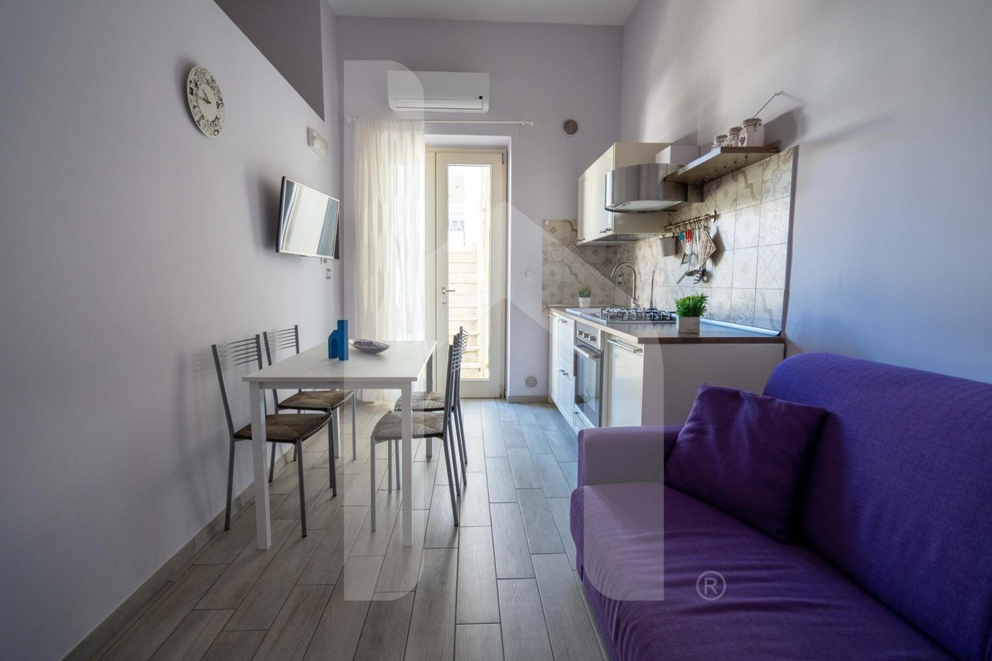 Апартаменты Homiday - Residenza D'Annunzio Пинето Экстерьер фото